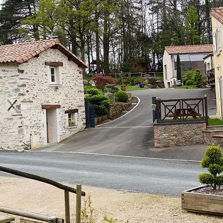 Gites De La Bibudiere Le Boupère Екстериор снимка